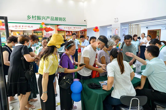 好消息！郵政鄉(xiāng)村振興產(chǎn)品展銷館正式啟動